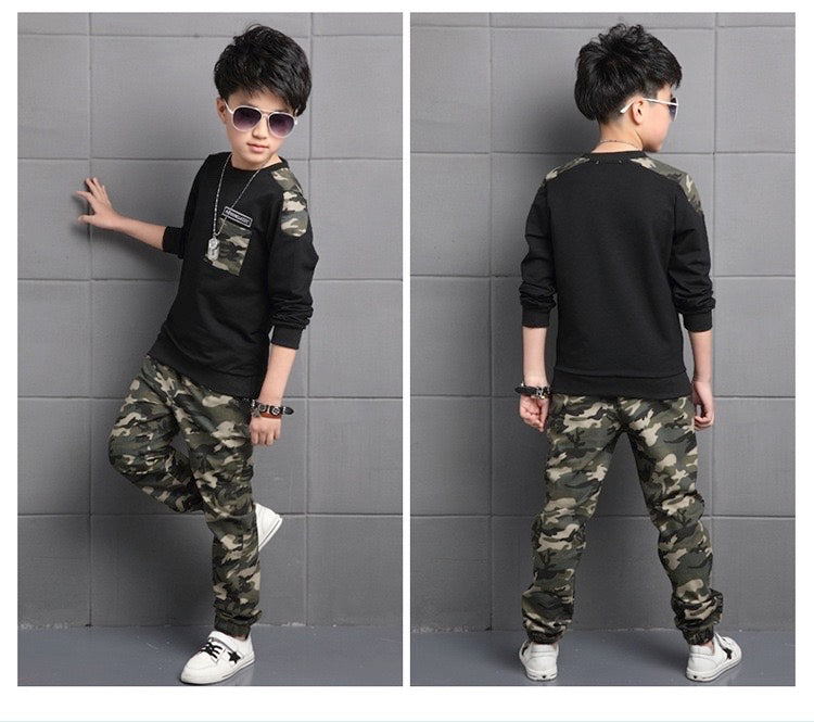 Boys fashion army tracksuit